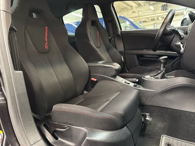 SEAT Leon vaihtoauto