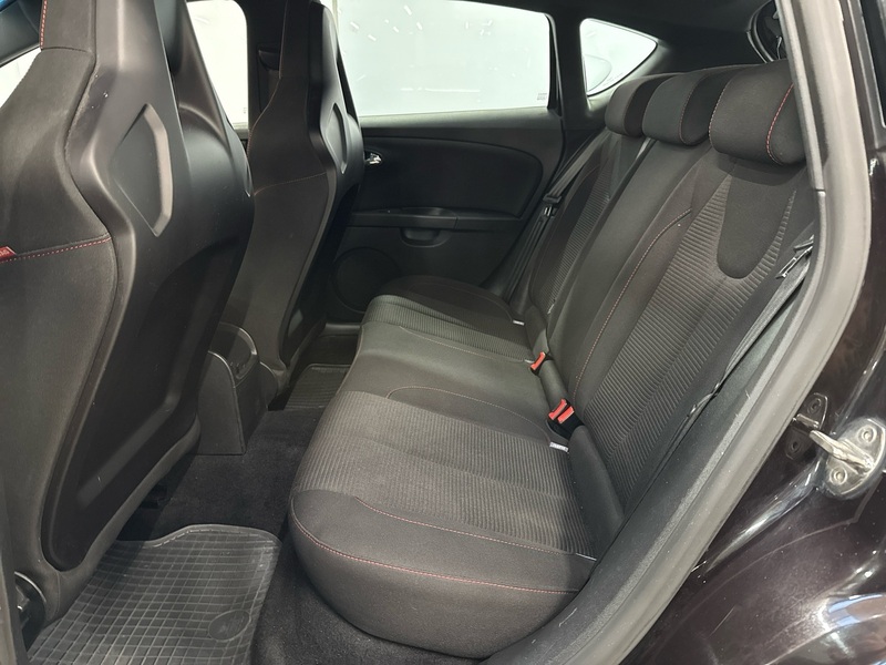 SEAT Leon vaihtoauto