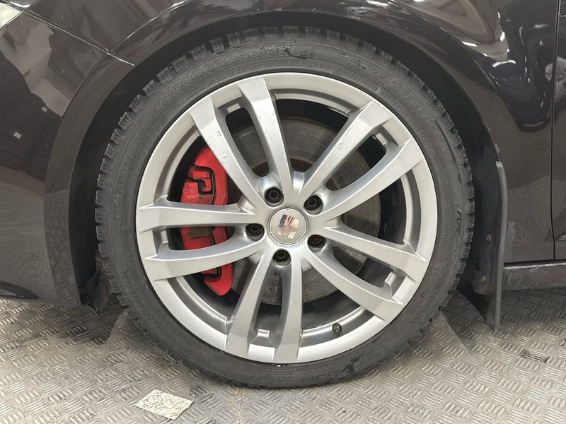 SEAT Leon vaihtoauto