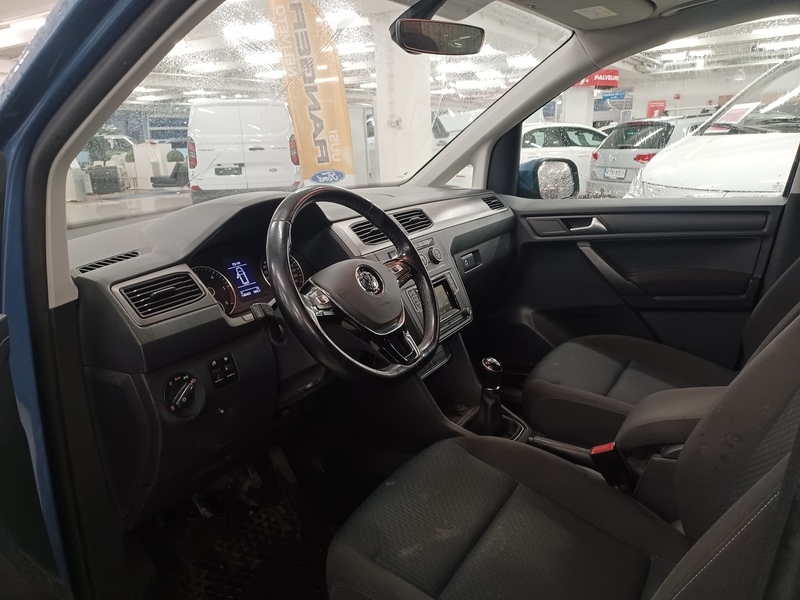 Volkswagen Caddy Maxi vaihtoauto