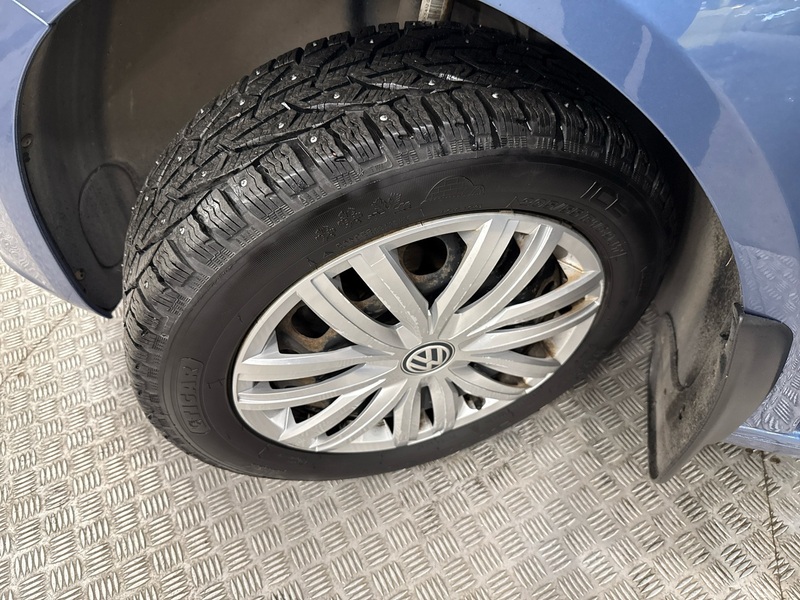 Volkswagen Caddy Maxi vaihtoauto