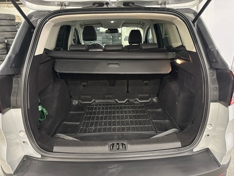 Ford Kuga vaihtoauto