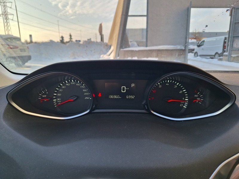 Peugeot 308 vaihtoauto