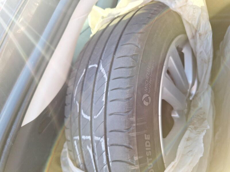 Peugeot 308 vaihtoauto