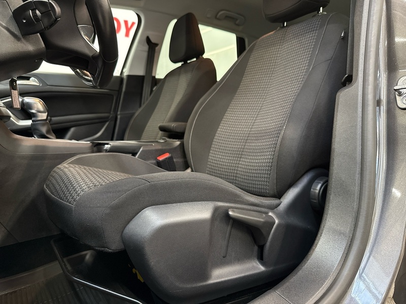 Peugeot 308 vaihtoauto