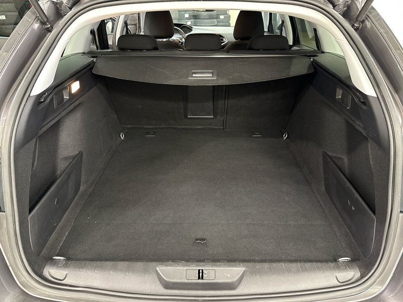 Peugeot 308 vaihtoauto