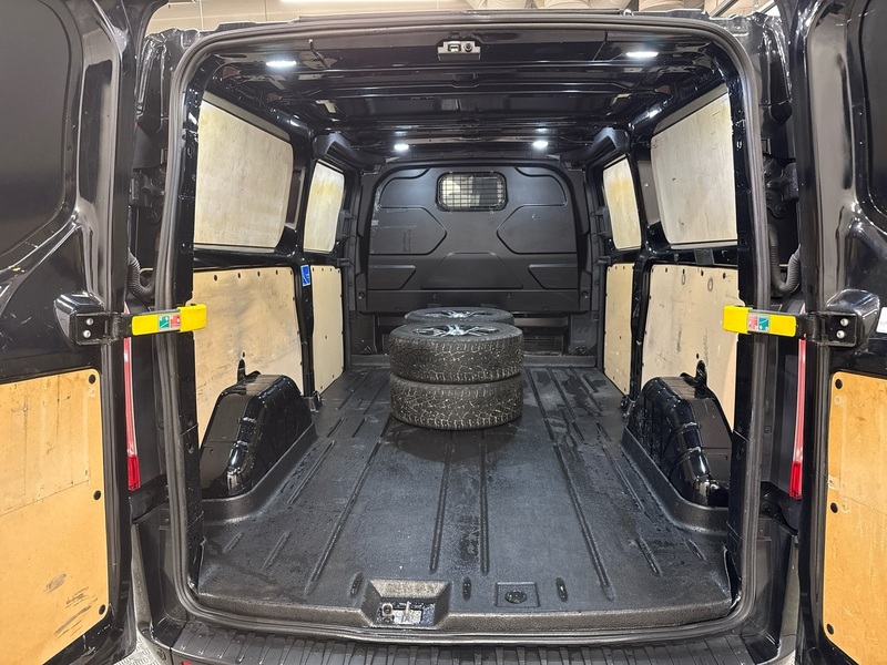 Ford Transit Custom vaihtoauto