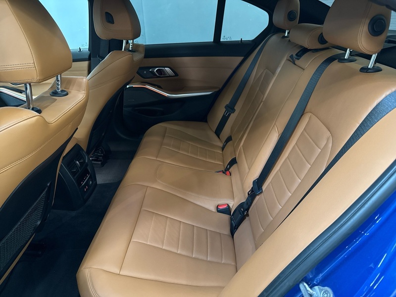 BMW 330 vaihtoauto