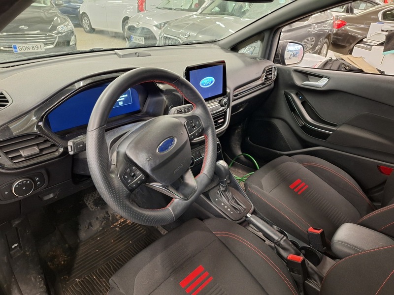 Ford Fiesta vaihtoauto