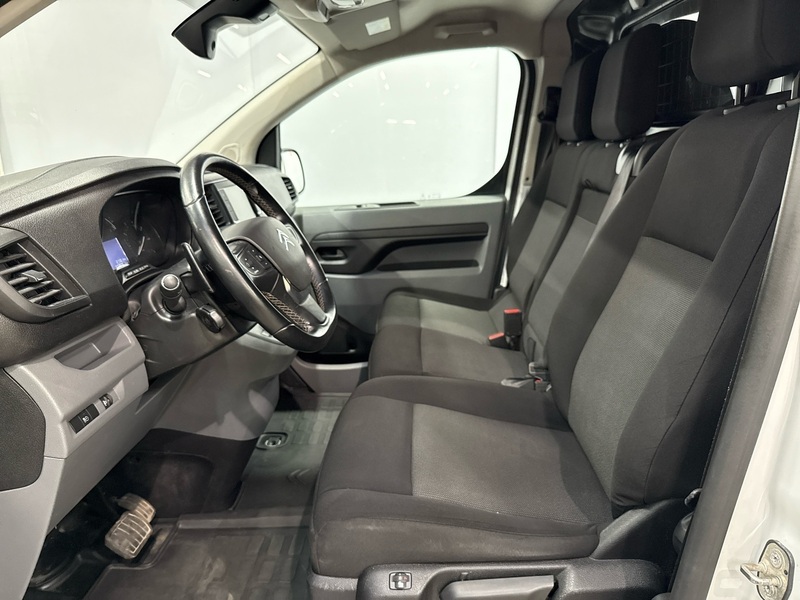 Citroën Jumpy vaihtoauto