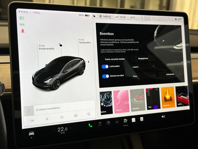 Tesla Model 3 vaihtoauto