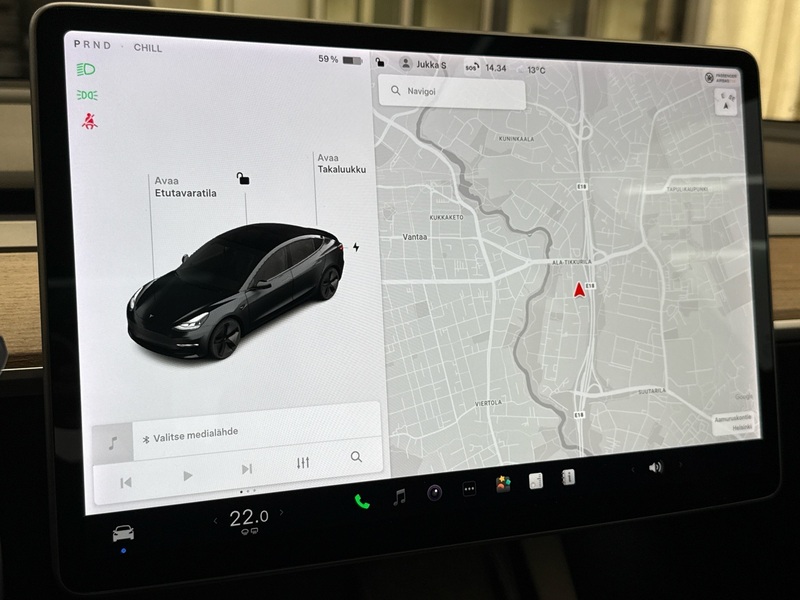 Tesla Model 3 vaihtoauto