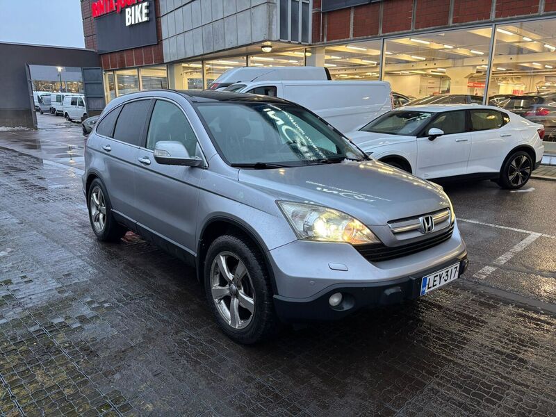 Honda CR-V vaihtoauto