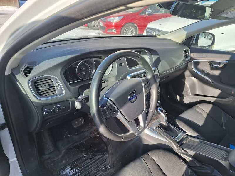 Volvo V40 vaihtoauto