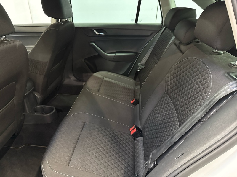 Skoda Rapid vaihtoauto