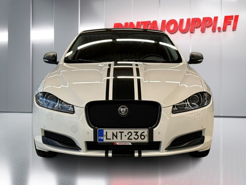 Jaguar XF vaihtoauto