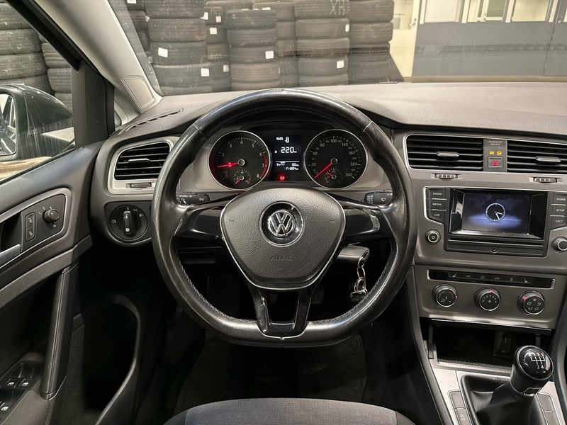 Volkswagen Golf vaihtoauto