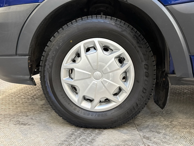 Ford Transit vaihtoauto