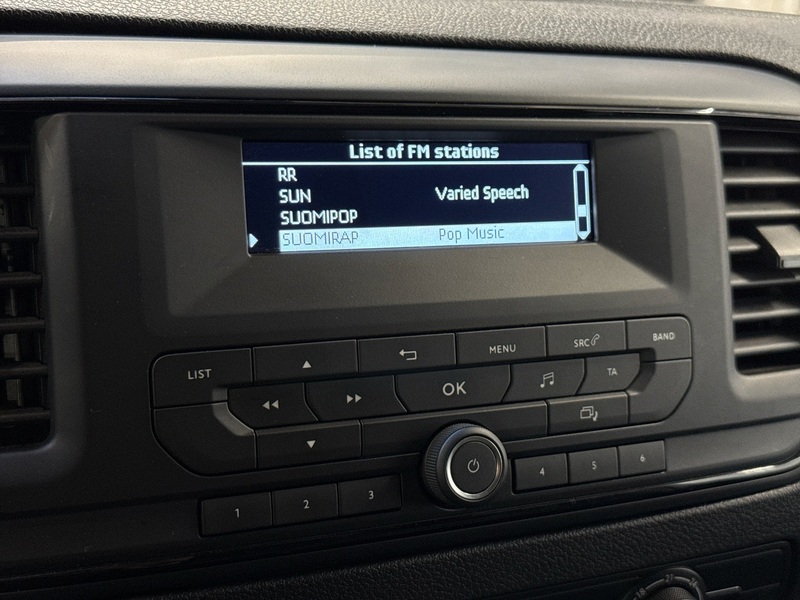 Opel Vivaro vaihtoauto