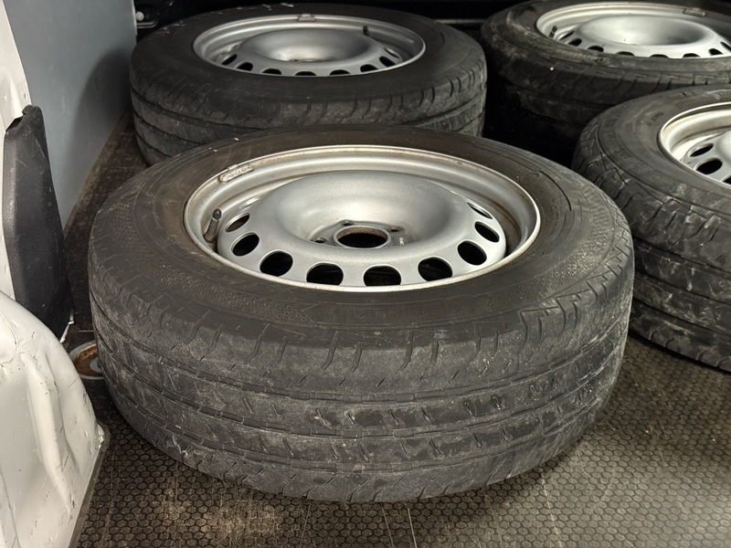 Opel Vivaro vaihtoauto