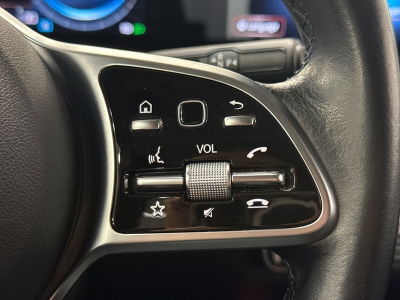 Mercedes-Benz EQA vaihtoauto