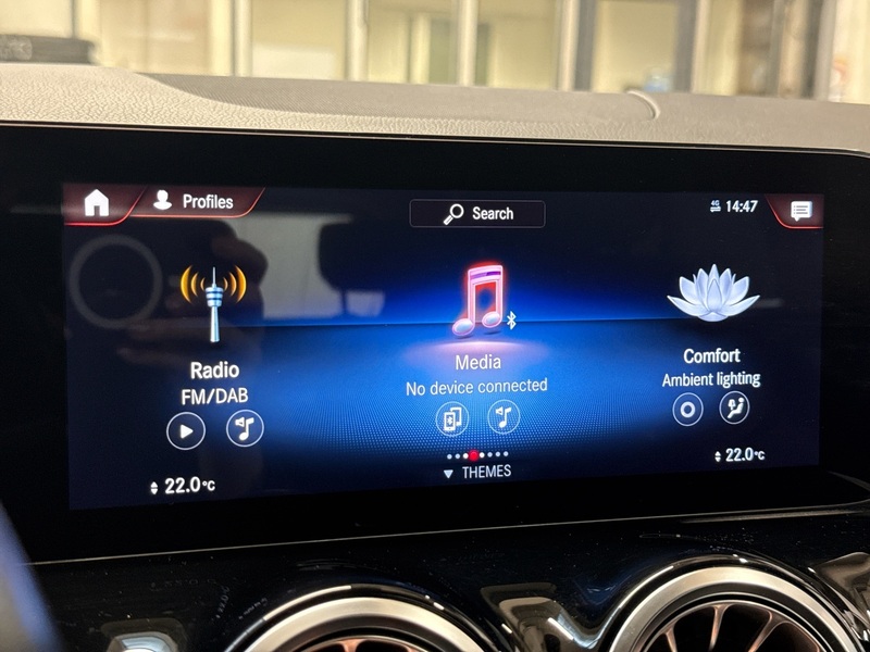 Mercedes-Benz EQA vaihtoauto