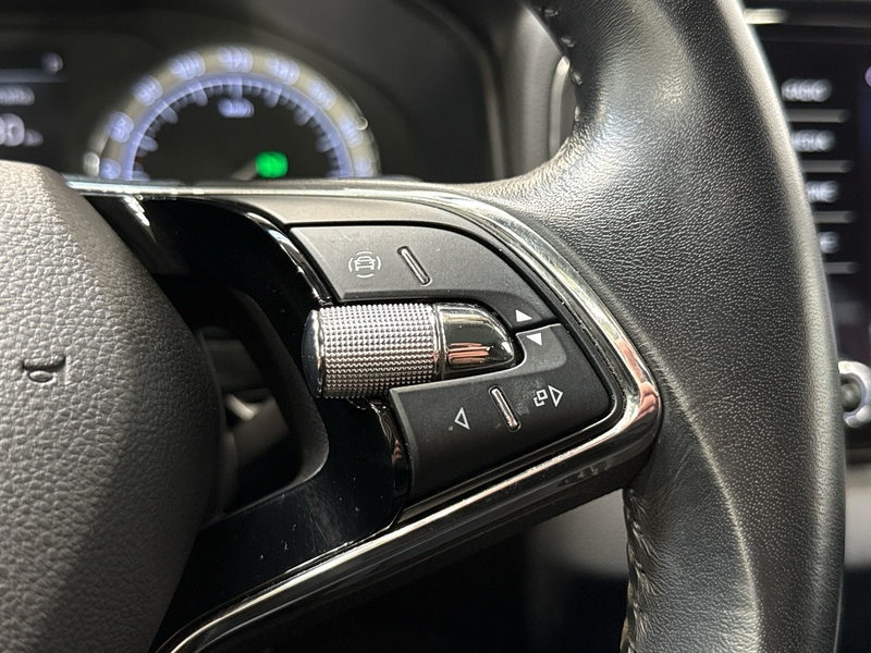 Skoda Karoq vaihtoauto