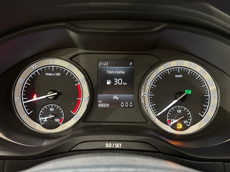 Skoda Karoq vaihtoauto