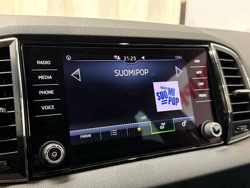 Skoda Karoq vaihtoauto