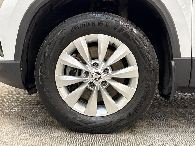 Skoda Karoq vaihtoauto