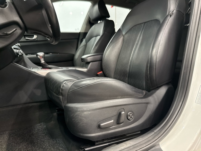 Kia Optima vaihtoauto