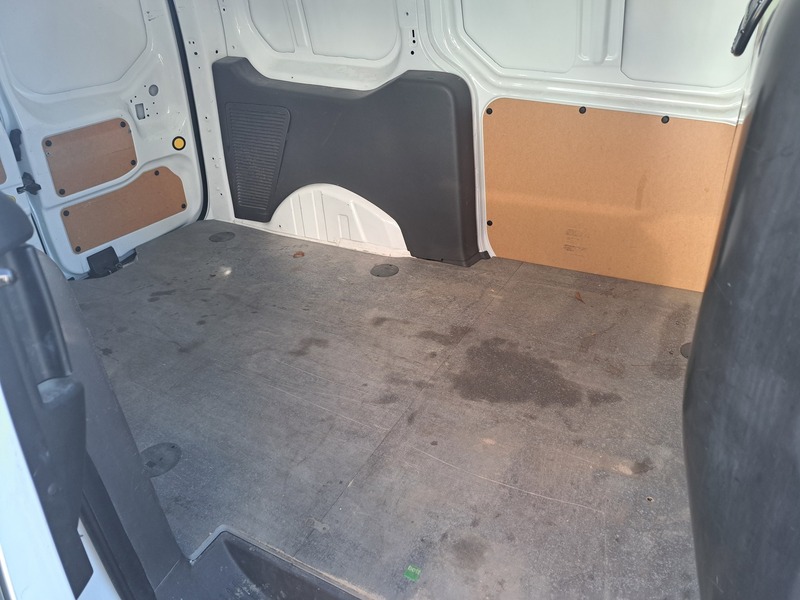 Ford Transit Connect vaihtoauto