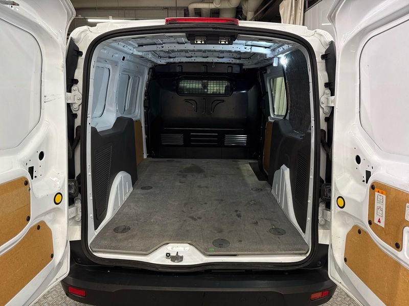 Ford Transit Connect vaihtoauto