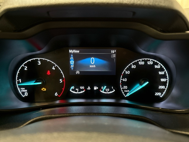 Ford Transit Connect vaihtoauto