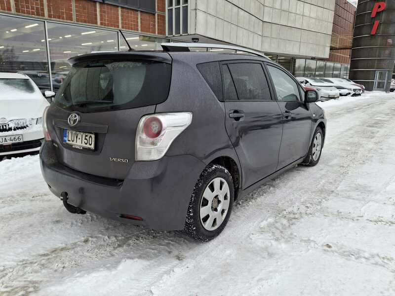 Toyota Verso vaihtoauto