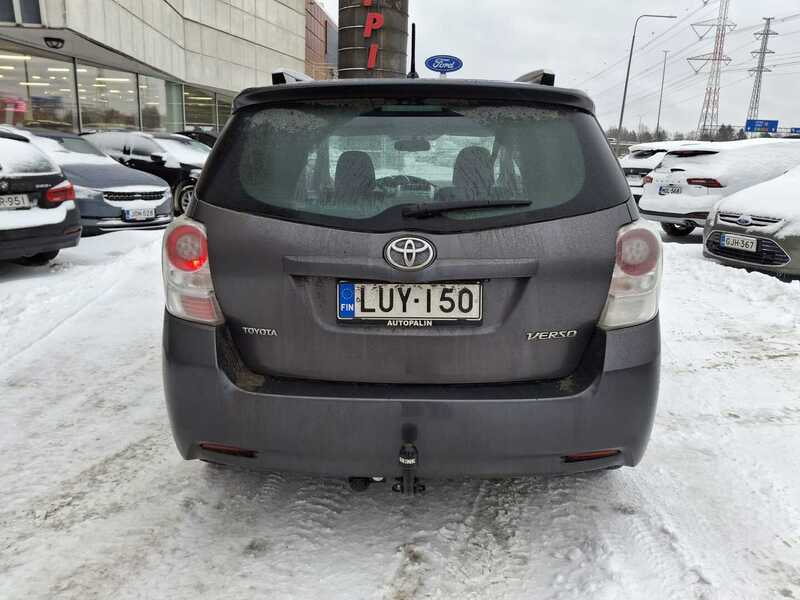 Toyota Verso vaihtoauto