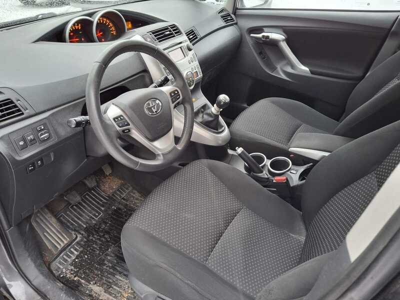 Toyota Verso vaihtoauto
