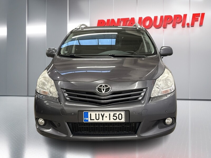 Toyota Verso vaihtoauto