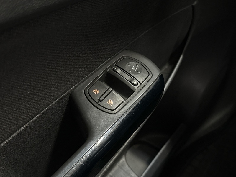 Opel Corsa vaihtoauto