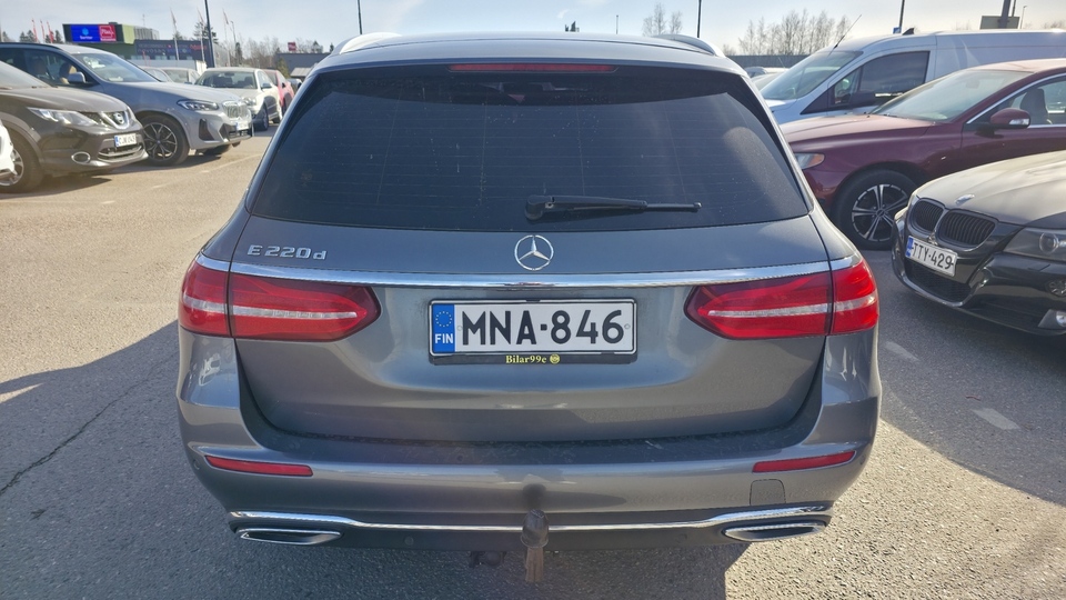 Mercedes-Benz E vaihtoauto