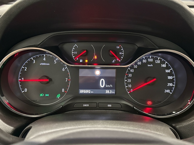 Opel Grandland X vaihtoauto
