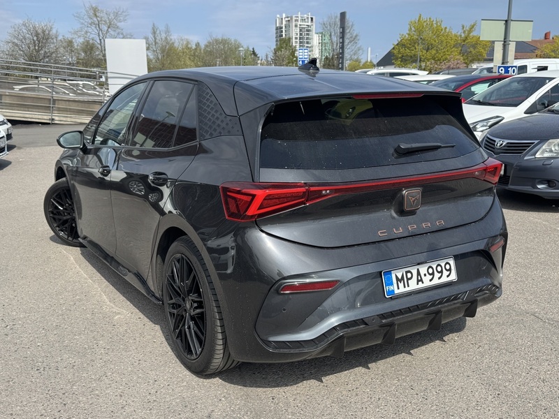 Cupra Born vaihtoauto