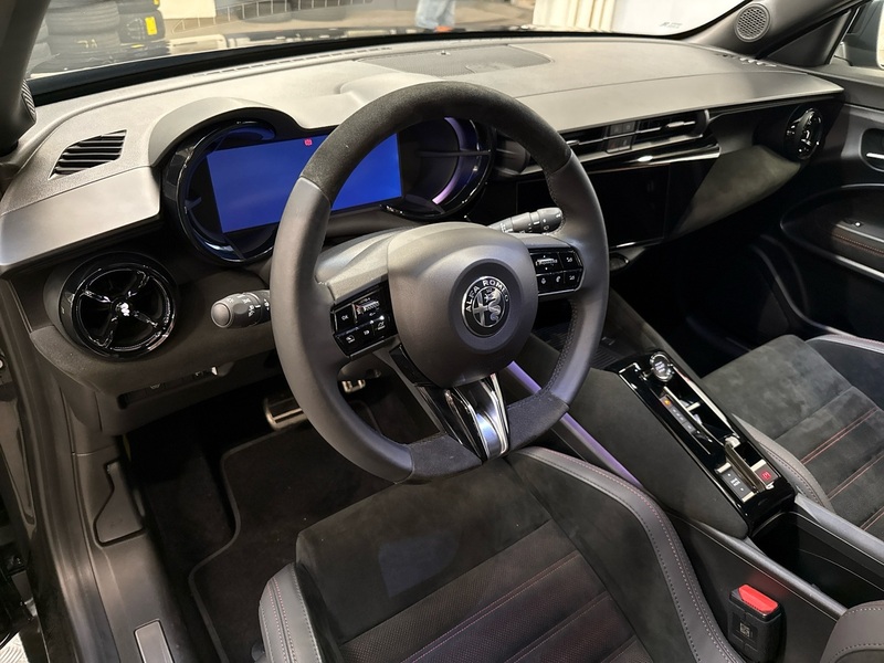 Alfa Romeo Junior vaihtoauto