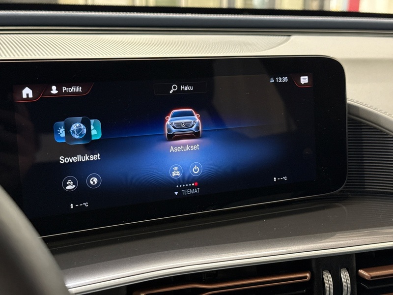 Mercedes-Benz EQC vaihtoauto
