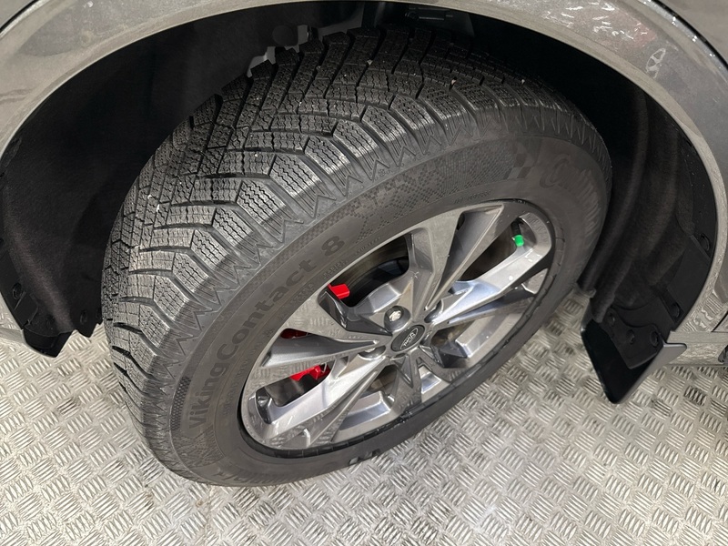 Ford Kuga vaihtoauto