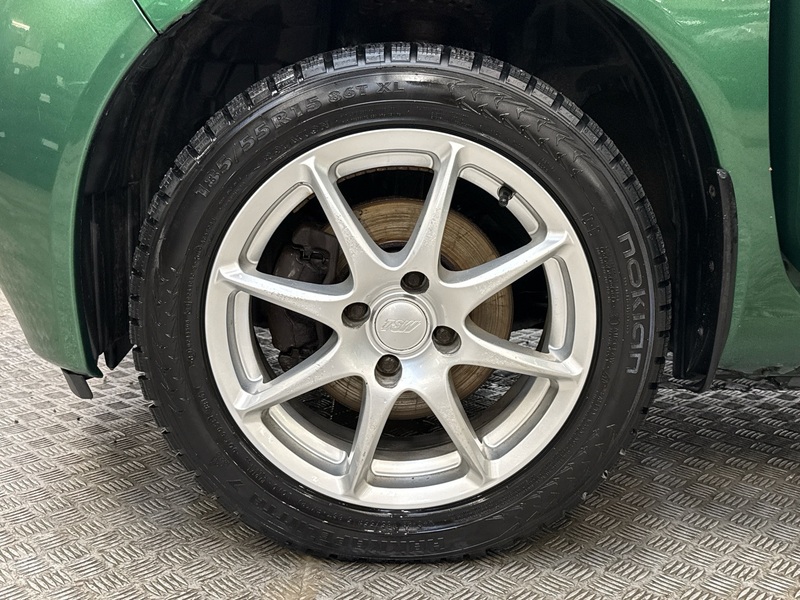 Nissan Micra vaihtoauto