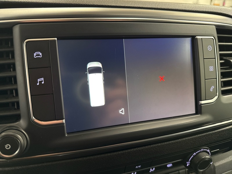 Opel Vivaro vaihtoauto