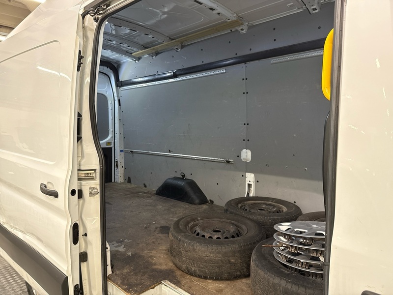 Ford Transit vaihtoauto