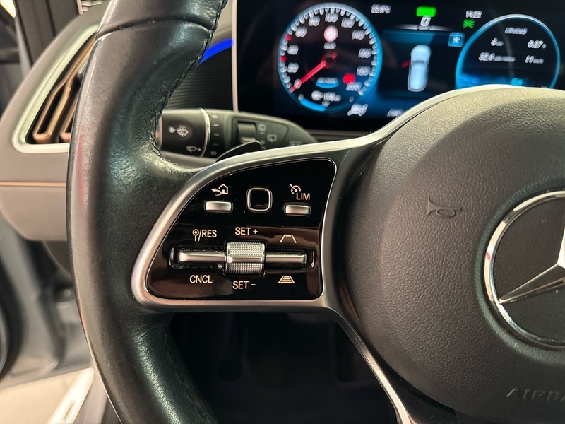 Mercedes-Benz EQC vaihtoauto