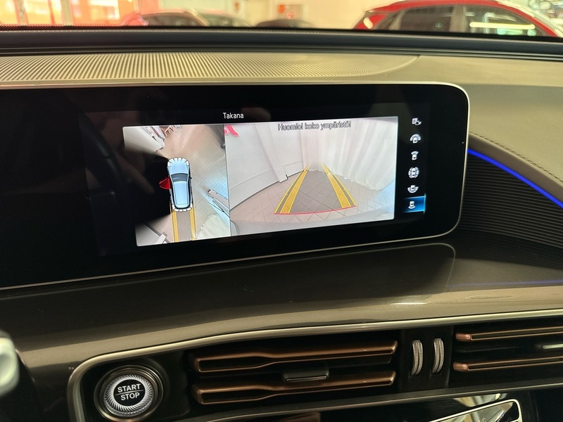 Mercedes-Benz EQC vaihtoauto